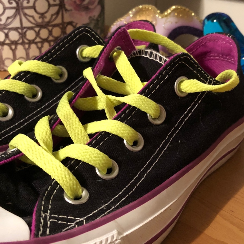 Converse - Picture 6 of 7
